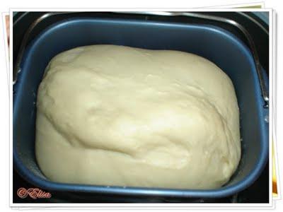 Brioches con chocolate y pasas Brioches con chocolate y pasas