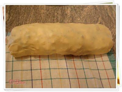 Apfelstrudel (Strudel de manzana) Apfelstrudel (Strudel de manzana)