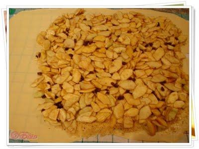 Apfelstrudel (Strudel de manzana) Apfelstrudel (Strudel de manzana)