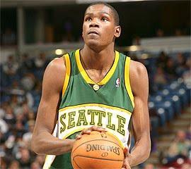 Durant iguala a Haywood, otro histórico cañonero Durant iguala a Haywood, otro histórico cañonero
