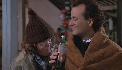 Scrooged: La modernización del clásico de Dickens. Scrooged: La modernización del clásico de Dickens.