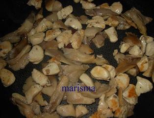 Calabacines rellenos de pollo de corral Calabacines rellenos de pollo de corral