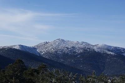 RUTA DE SIETE PICOS (SIERRA DE NAVACERRADA MADRID ESPAÑA) RUTA DE SIETE PICOS (SIERRA DE NAVACERRADA MADRID ESPAÑA)