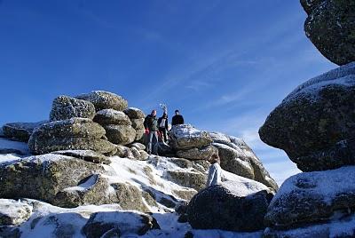 RUTA DE SIETE PICOS (SIERRA DE NAVACERRADA MADRID ESPAÑA) RUTA DE SIETE PICOS (SIERRA DE NAVACERRADA MADRID ESPAÑA)