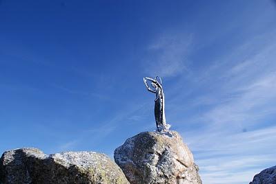 RUTA DE SIETE PICOS (SIERRA DE NAVACERRADA MADRID ESPAÑA) RUTA DE SIETE PICOS (SIERRA DE NAVACERRADA MADRID ESPAÑA)