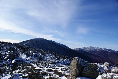 RUTA DE SIETE PICOS (SIERRA DE NAVACERRADA MADRID ESPAÑA) RUTA DE SIETE PICOS (SIERRA DE NAVACERRADA MADRID ESPAÑA)