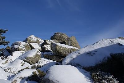 RUTA DE SIETE PICOS (SIERRA DE NAVACERRADA MADRID ESPAÑA) RUTA DE SIETE PICOS (SIERRA DE NAVACERRADA MADRID ESPAÑA)