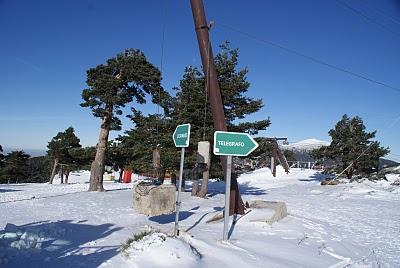 RUTA DE SIETE PICOS (SIERRA DE NAVACERRADA MADRID ESPAÑA) RUTA DE SIETE PICOS (SIERRA DE NAVACERRADA MADRID ESPAÑA)