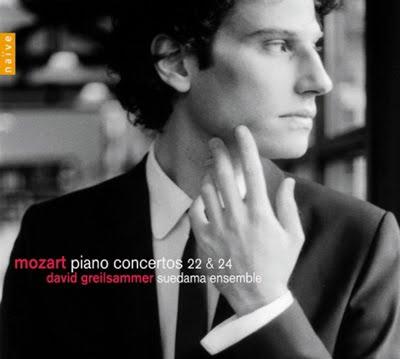 Conciertos para piano 22 y 24 de Mozart por David Greilsammer