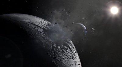 Imagen de la serie que muestra un primer plano de la Luna, con un crater bien visible, y fragmentos flotando.