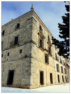 El monasterio de Uclés El monasterio de Uclés