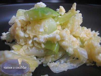 Revuelto de calabacín y puerro Revuelto de calabacín y puerro