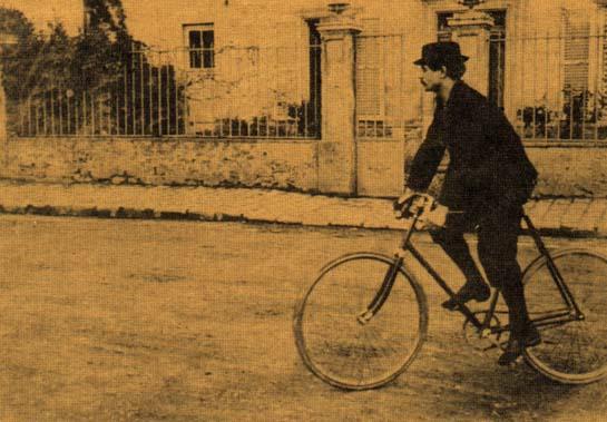 Alfred Jarry: una estética de la antiestética (I) Alfred Jarry: una estética de la antiestética (I)