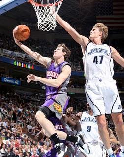 Goran Dragic también las sabe meter Goran Dragic también las sabe meter