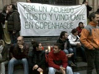 12/12 Barcelona: Concentración por un acuerdo justo en Copenhague 12/12 Barcelona: Concentración por un acuerdo justo en Copenhague