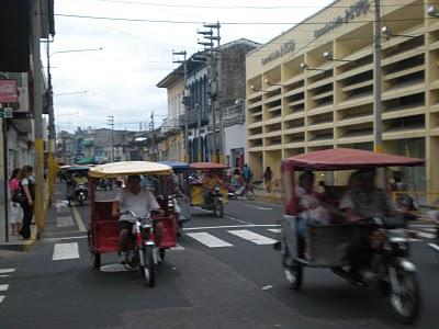 PERÚ (III): 9 de Marzo. Lima-Iquitos.