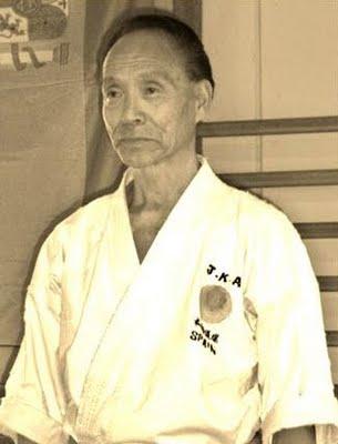 UNA ENTREVISTA CON SENSEI AOKI UNA ENTREVISTA CON SENSEI AOKI