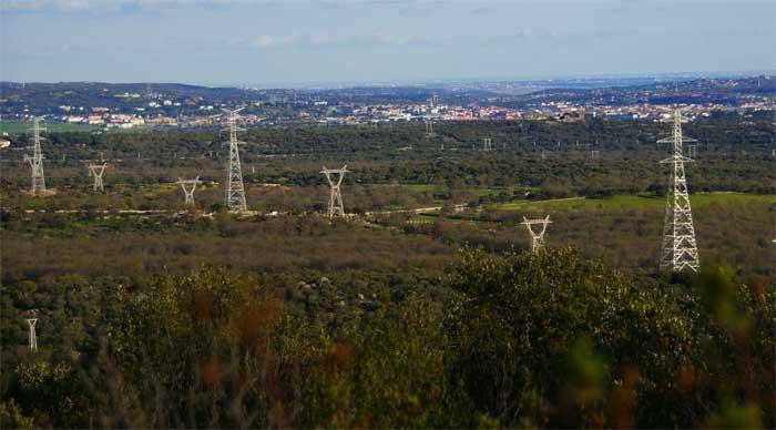 Línea de Muy Alta Tensión en la Sierra de Guadarrama