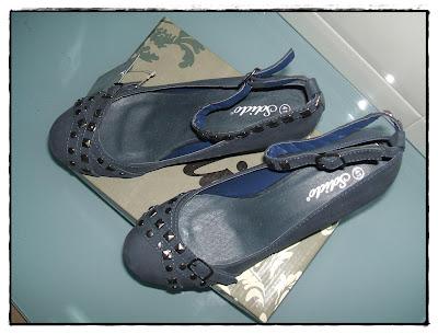 ¿Zapatos Azules? ¿Zapatos Azules?
