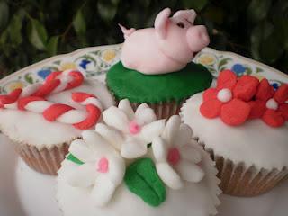 CUPCAKES PARA EL TERCER CUMPLEBLOG DE