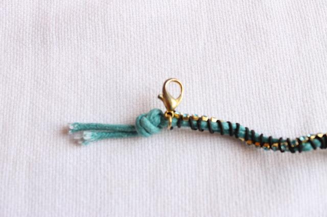 DIY Accesorios - Pulsera Fashionista DIY Accesorios - Pulsera Fashionista