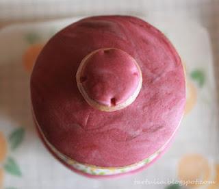 Dos cupcakes, un azucarero Dos cupcakes, un azucarero