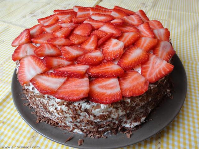 Tarta selva negra de fresas