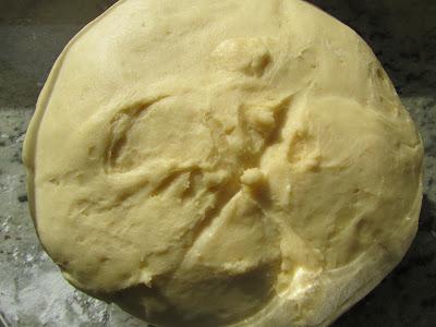 Rosca de Pascua rellena Rosca de Pascua rellena