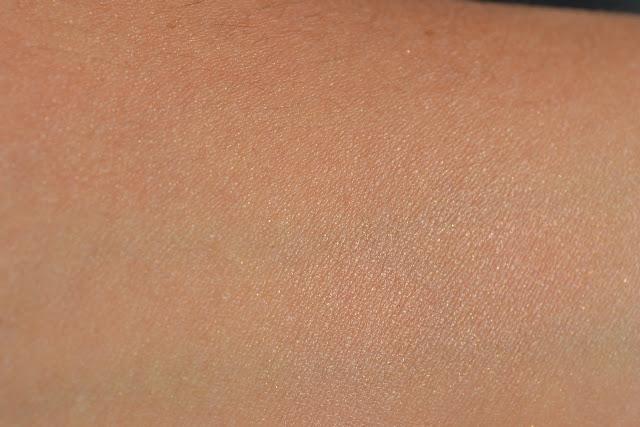 Venta especial Essence Venta especial Essence