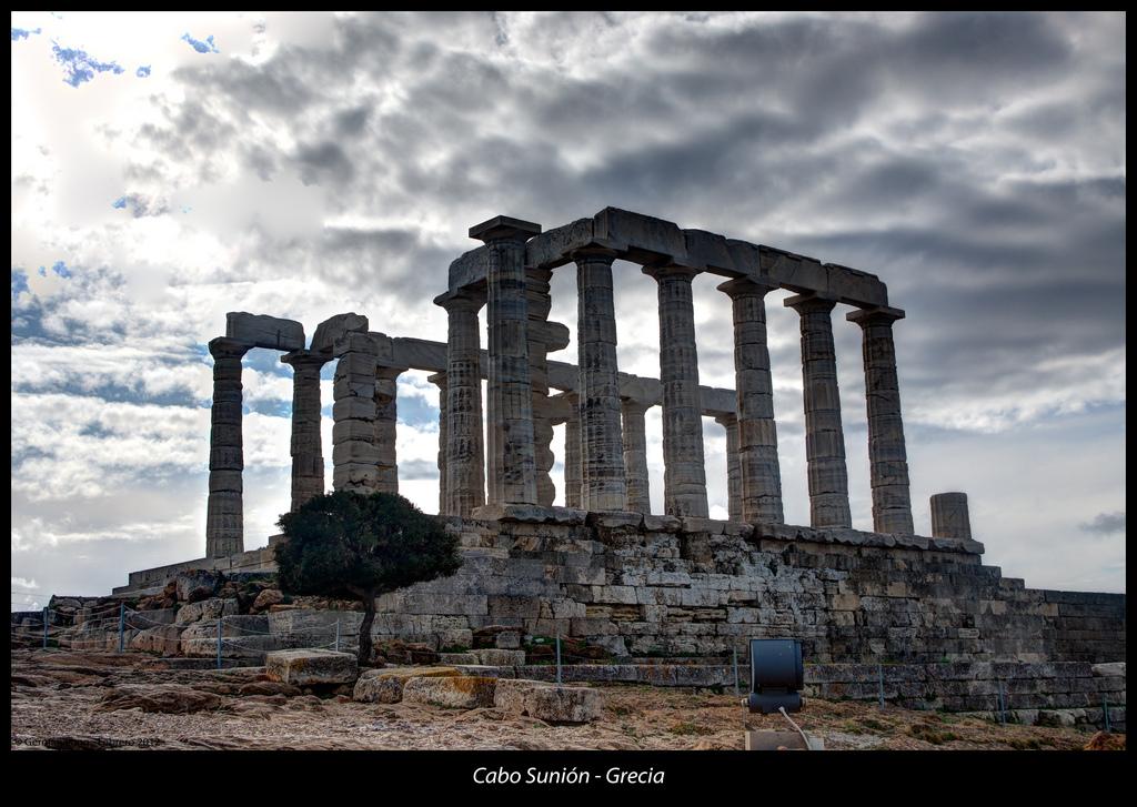 Cabo Sunión.... un poco de la Grecia antigua Cabo Sunión.... un poco de la Grecia antigua