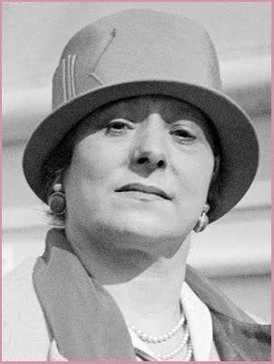 Helena Rubinstein un imperio cosmético, una mujer phpgorgfA