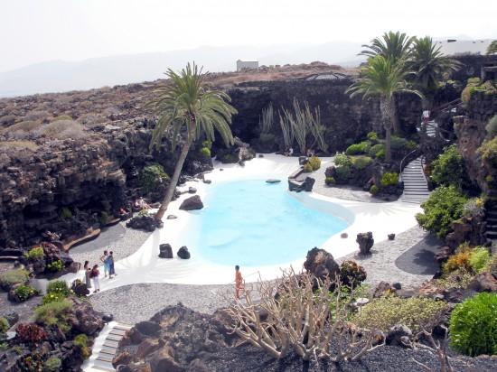 Lanzarote Blanca y Sinuosa