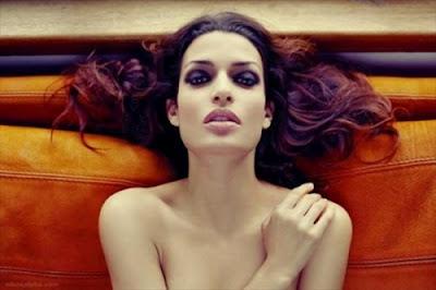 Tonia Sotiropoulou, la nueva chica Bond Tonia Sotiropoulou, la nueva chica Bond
