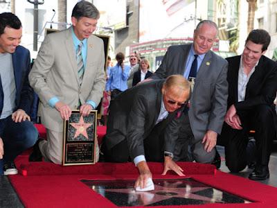 PURO WEST: Adam West reconocido en el Paseo de la Fama de Hollywood