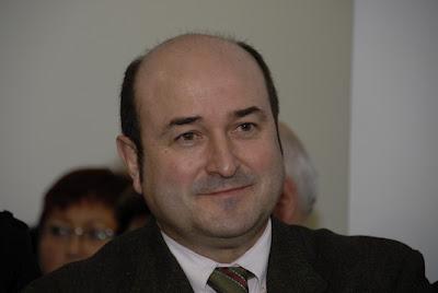 Una amnistía fiscal que insulta a la honradez. Una amnistía fiscal que insulta a la honradez.