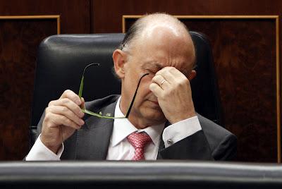 Una amnistía fiscal que insulta a la honradez. Una amnistía fiscal que insulta a la honradez.