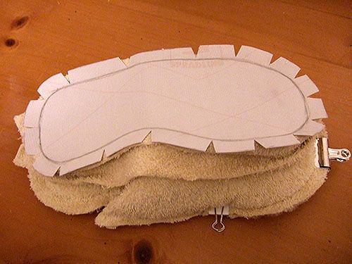 Reciclar una toalla para hacer pantuflas 16.jpg Reciclar una toalla para hacer pantuflas 16.jpg