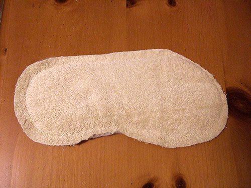 Reciclar una toalla para hacer pantuflas 13.jpg Reciclar una toalla para hacer pantuflas 13.jpg