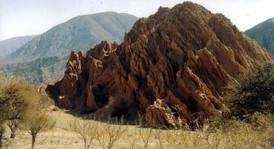 MOCHILEANDO EN UNA TIERRA DE COLORES: LA QUEBRADA DE HUMAHUACA