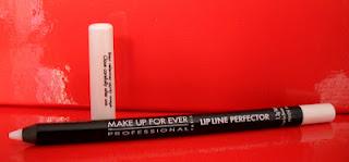 Cara y Cruz con MUFE: Lip Line Perfector y Lash Fibers Cara y Cruz con MUFE: Lip Line Perfector y Lash Fibers