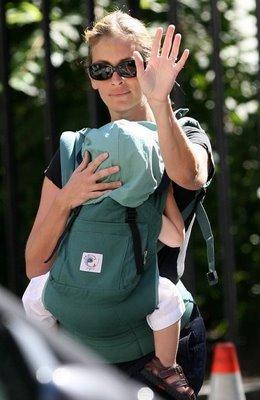 ERGOBaby, la mochila de los famosos