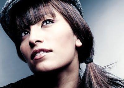 Rimas como bombas pequeñitas Rimas como bombas pequeñitas