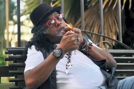 EL TRIUNFO DE SERGIO VARGAS... EL TRIUNFO DE SERGIO VARGAS...