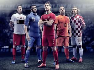 Nike presente el uniforme polaco de este verano