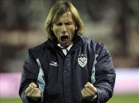 velez2009 Introspección Táctica: Ricardo Gareca