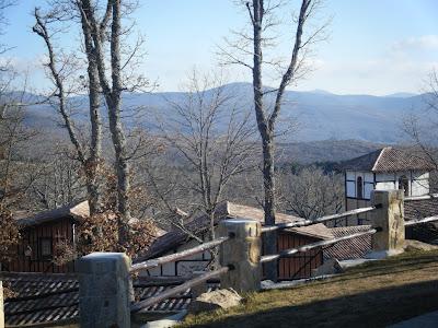 LUGARES EN LOS QUE SE DETIENE EL TIEMPO LUGARES EN LOS QUE SE DETIENE EL TIEMPO