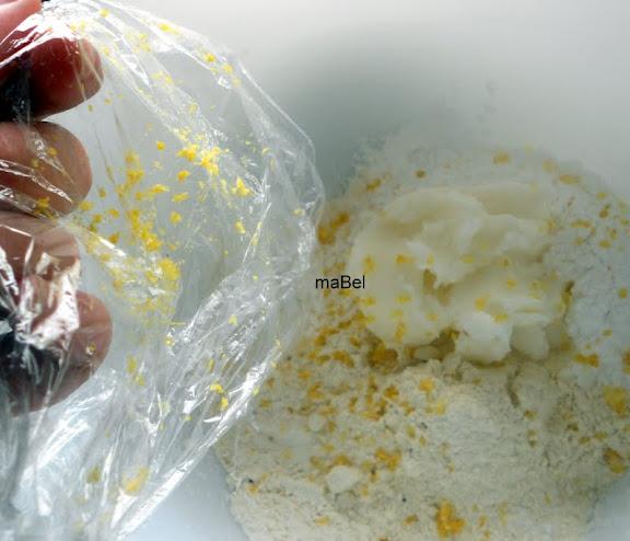 Cortadillo de cidra o cabello de angel (معمول التمر ممدود) Cortadillo de cidra o cabello de angel (معمول التمر ممدود)