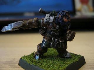 Más enanos, más cerveza Más enanos, más cerveza