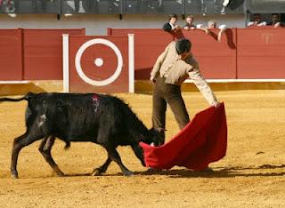 UN GANADO DE SALDO ECHA POR TIERRA EL FESTEJO TAURINO DE LA FERIA DE SAN MARCOS EN PRIEGO