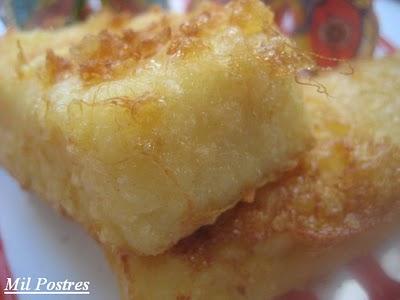 Crema frita con salsa de fresas Crema frita con salsa de fresas
